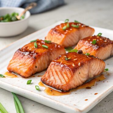 Honey Garlic Salmon Bites